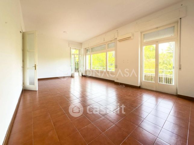 Appartamento in residenziale in Via Cornegliano