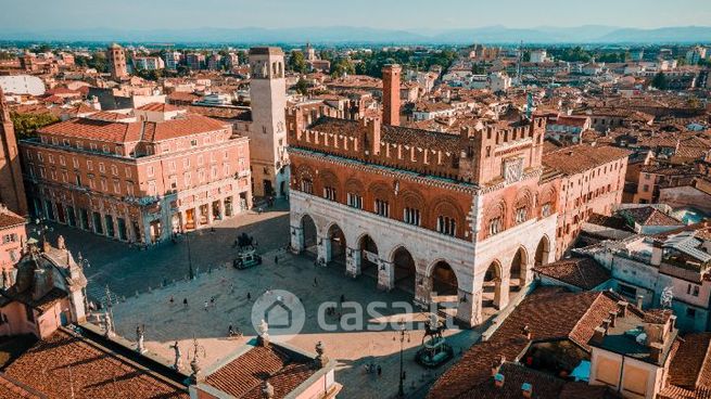 Appartamento in residenziale in Via Somaglia