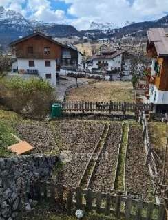 Terreno agricolo in commerciale in Località Verocai