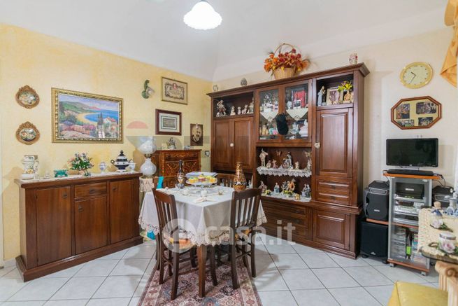 Appartamento in residenziale in Via Villascabrosa 26