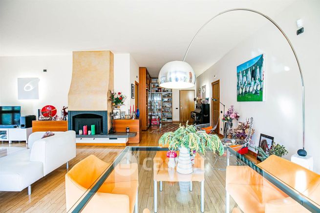 Appartamento in residenziale in Via Arborina 44