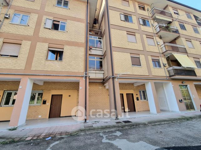 Appartamento in residenziale in Via Lorenzo Ferrante