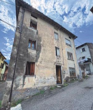 Casa indipendente in residenziale in Via Vigo 65