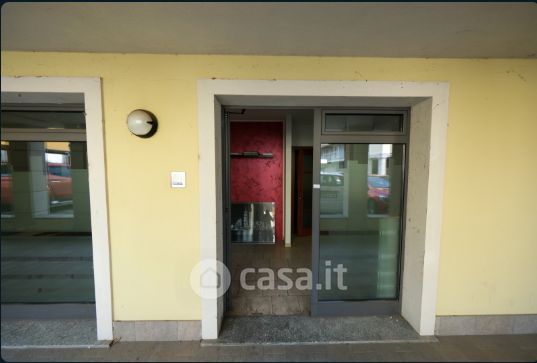 Ufficio in commerciale in Via Dante Alighieri 6