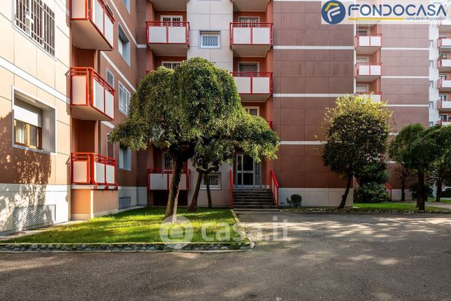 Appartamento in residenziale in Via Guido de Ruggiero