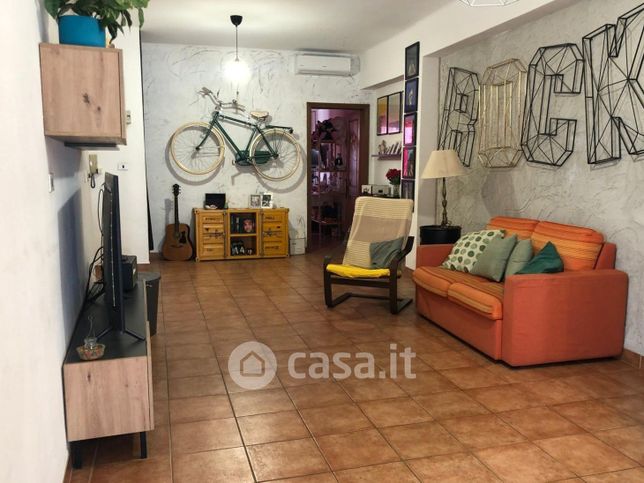 Appartamento in residenziale in Viale Liguria 38