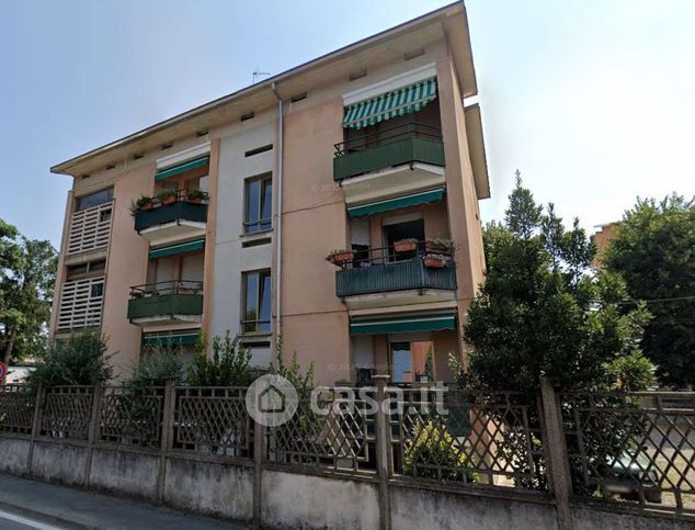 Appartamento in residenziale in Via Sampietro 16