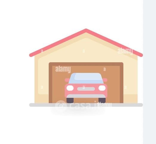 Box/posto auto in residenziale in Via Francesco Montanari 52