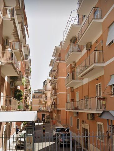 Appartamento in residenziale in Via Diano Marina 22