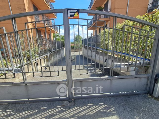 Box/posto auto in residenziale in SPARTIMENTO