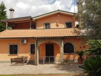 Appartamento in residenziale in Via Grottaferrata 45