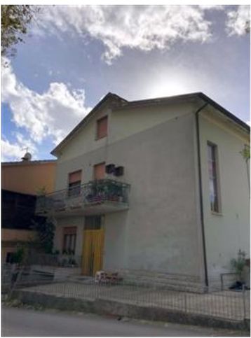 Casa indipendente in residenziale in Via dei Molinelli 28