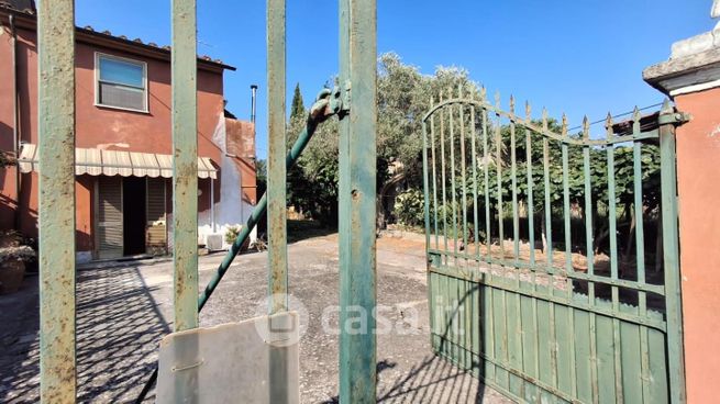 Villetta a schiera in residenziale in Via di Baccio San Martino a Ulmiano