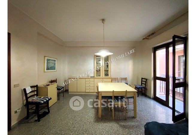 Casa indipendente in residenziale in Corso VI Aprile 378