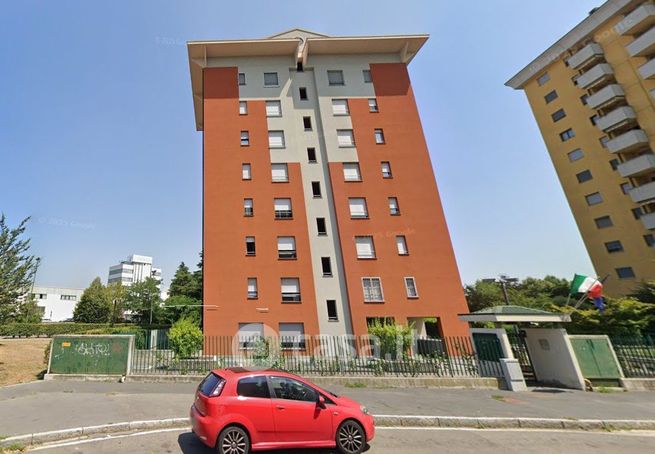 Box/posto auto in residenziale in Via Giovanni Boccaccio 411