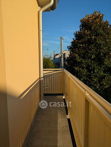 Appartamento in residenziale in Via Piovese