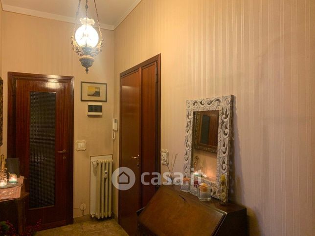 Appartamento in residenziale in Via Montefiorino