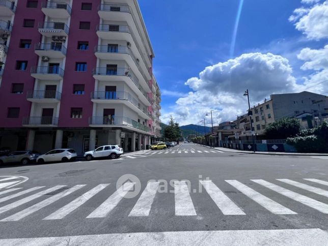 Appartamento in residenziale in Via Vincenzo Russo