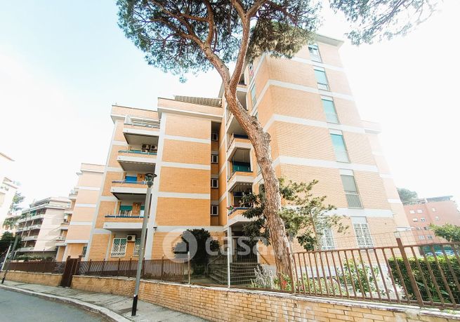 Appartamento in residenziale in Via Ferdinando Acton 62