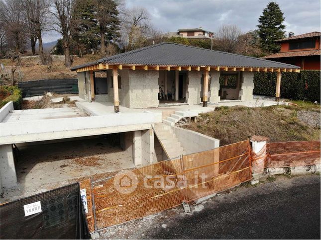 Villa in residenziale in 