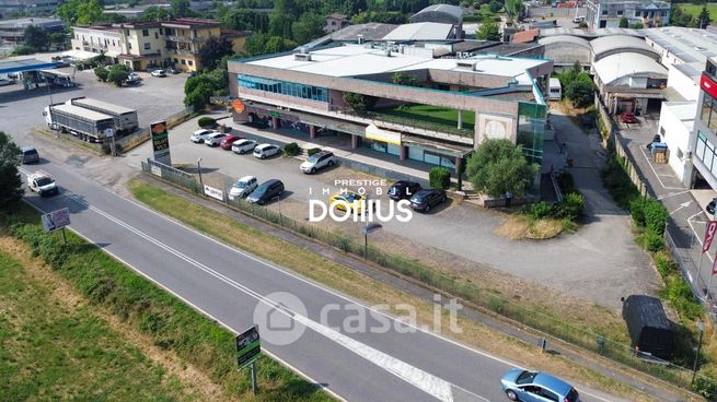 Capannone in commerciale in Via Padana Superiore
