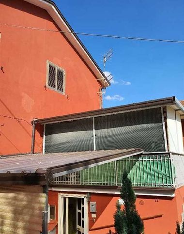 Appartamento in residenziale in Strada Provinciale 185