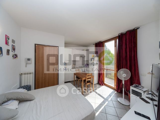 Appartamento in residenziale in la pira 3