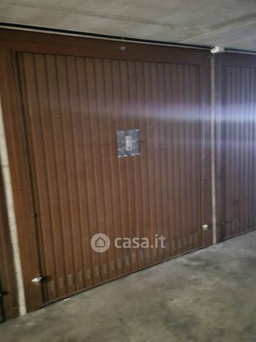 Box/posto auto in residenziale in Via Pietro Mascagni