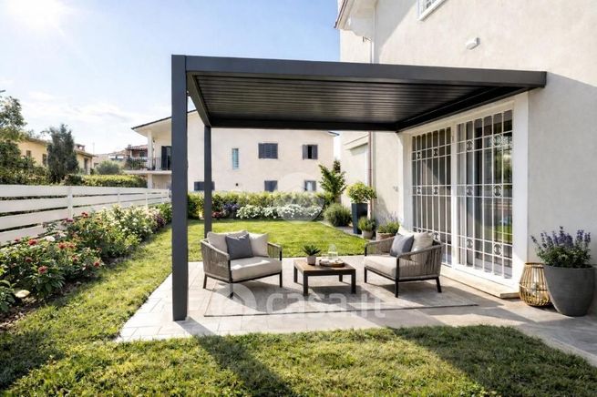 Villetta a schiera in residenziale in Via Cannaroli