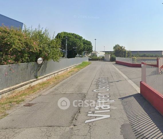 Capannone in commerciale in Via Ospitaletto