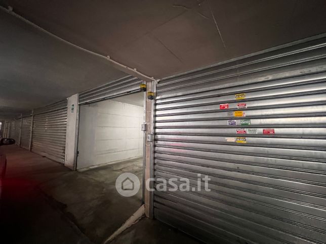 Box/posto auto in residenziale in Via Damaso Cerquetti 31