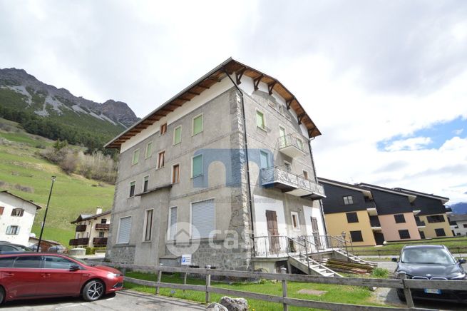 Appartamento in residenziale in Via Piandelvino 40