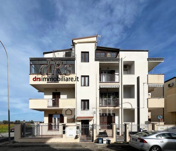 Appartamento in residenziale in Via Varese 6