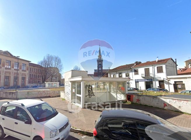 Garage/posto auto in residenziale in Piazza Filippo Galvagno 5