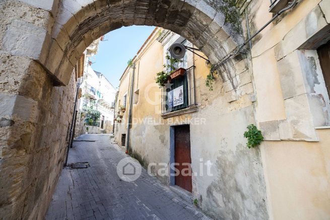 Casa indipendente in residenziale in Via Sigona 441-251