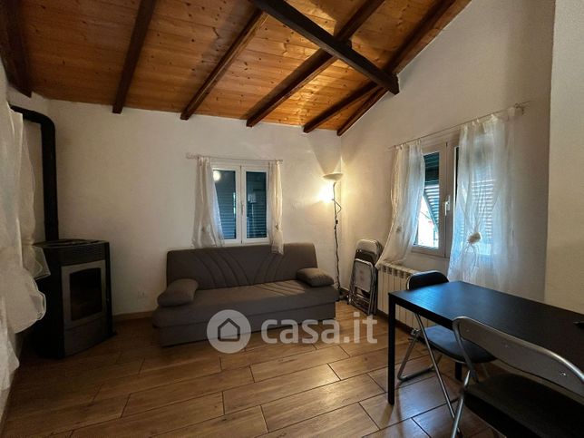 Casa bi/trifamiliare in residenziale in LocalitÃ  Guercio Carpione