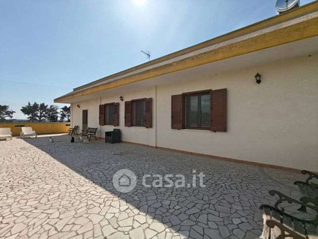 Villa in residenziale in vicinale Imboto