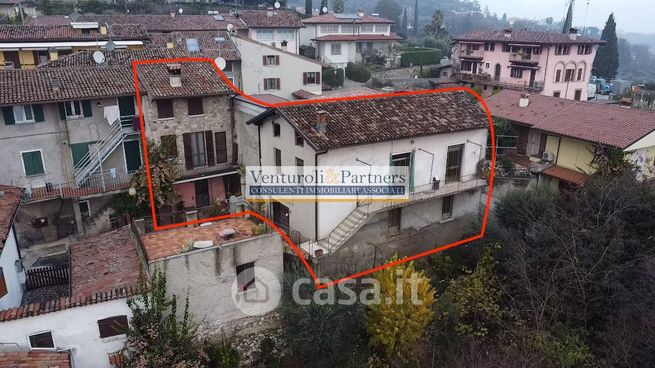 Rustico/casale in residenziale in Via Antonio Meucci