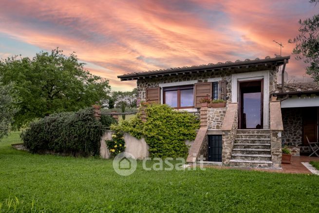 Rustico/casale in residenziale in Via Case Sparse