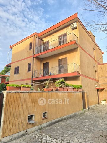 Appartamento in residenziale in Viale Alga Marina 14