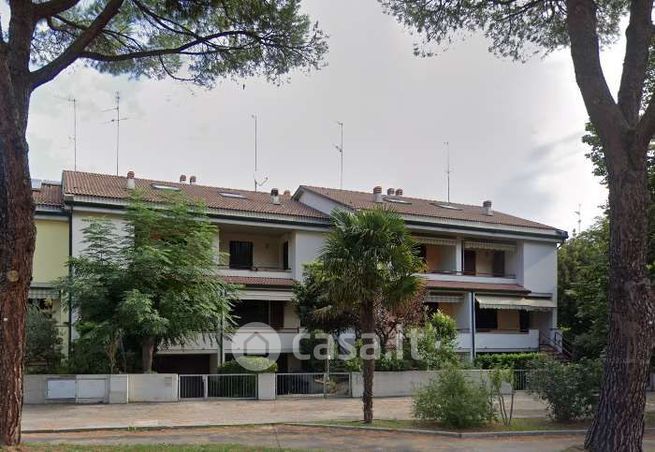 Appartamento in residenziale in Viale Europa
