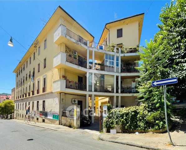 Appartamento in residenziale in Via Monte Grappa 55