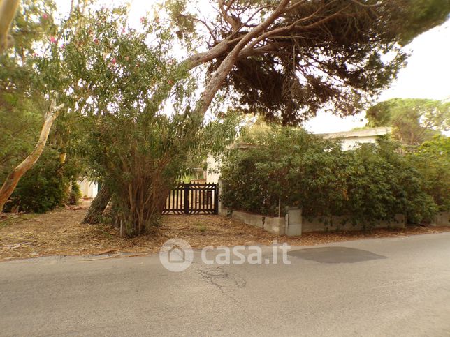 Casa indipendente in residenziale in Via Oreste Pieroni 1