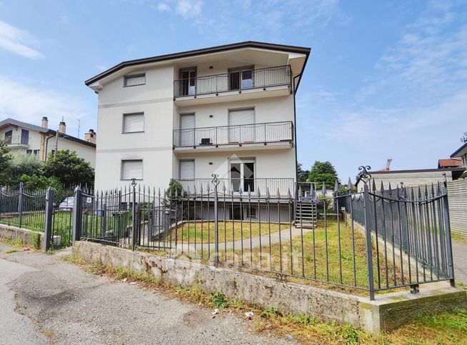 Appartamento in residenziale in Via Virgilio 2
