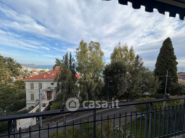 Appartamento in residenziale in Corso degli Inglesi