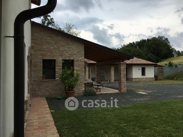 Rustico/casale in residenziale in 