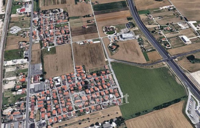Terreno edificabile in residenziale in Via della Luna