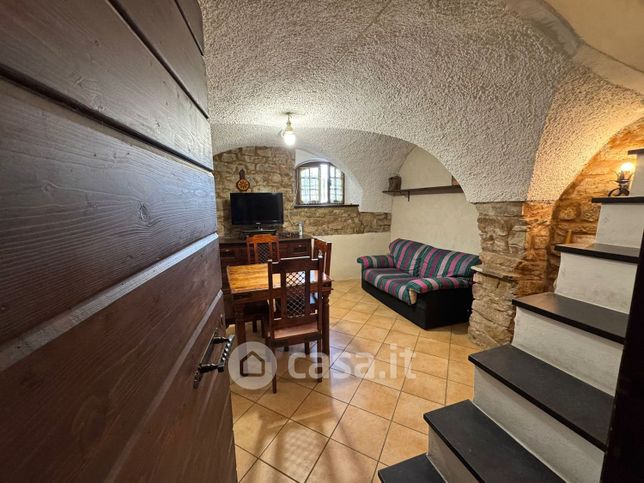 Appartamento in residenziale in Via Armando Diaz 2
