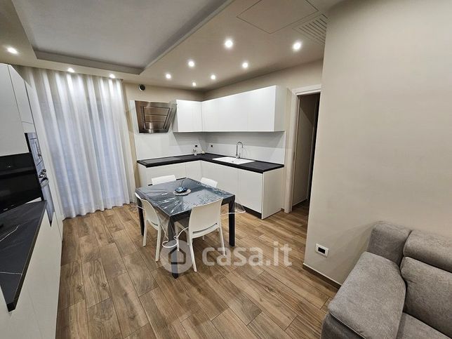 Appartamento in residenziale in Via Emanuele Coletto