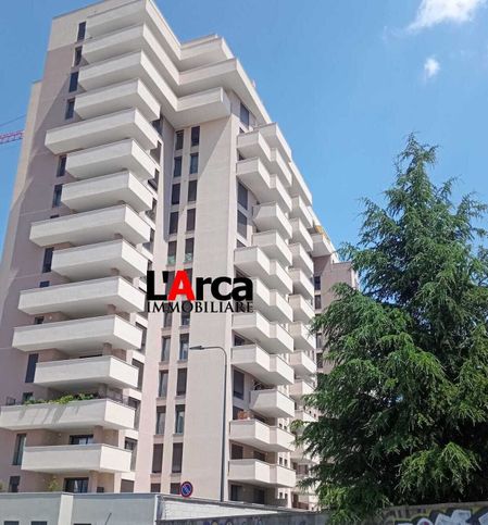 Appartamento in residenziale in Via Alessandro Astesani 53